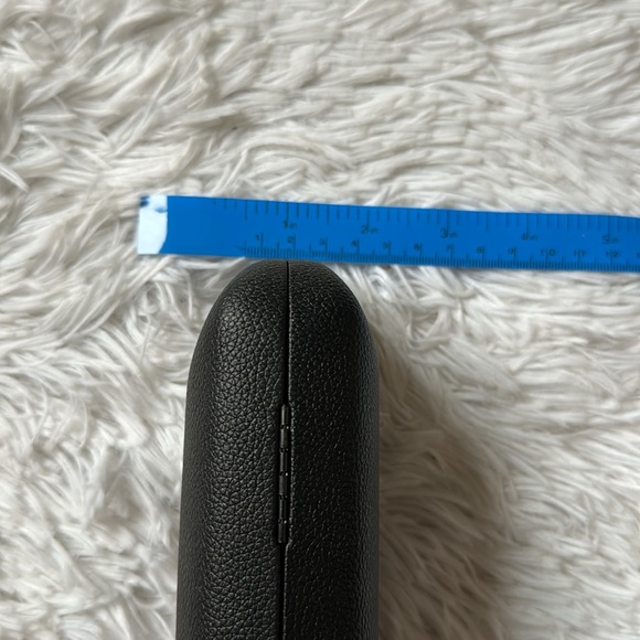 BALENCIAGA LEATHER SUNGLASSES CASE WITH CLEANING CLOTH BLACK - Picture 5 of 13